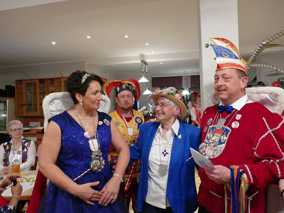 Frauenkarneval der kfd im Landhotel Weinrich (Foto: Karl-Franz Thiede)